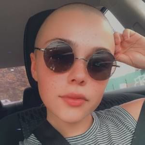 Meet your Posher, Daniella